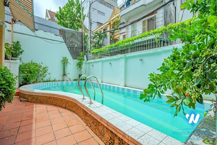 Nice house with outside swiming pool for rent in Tay Ho, Ha Noi